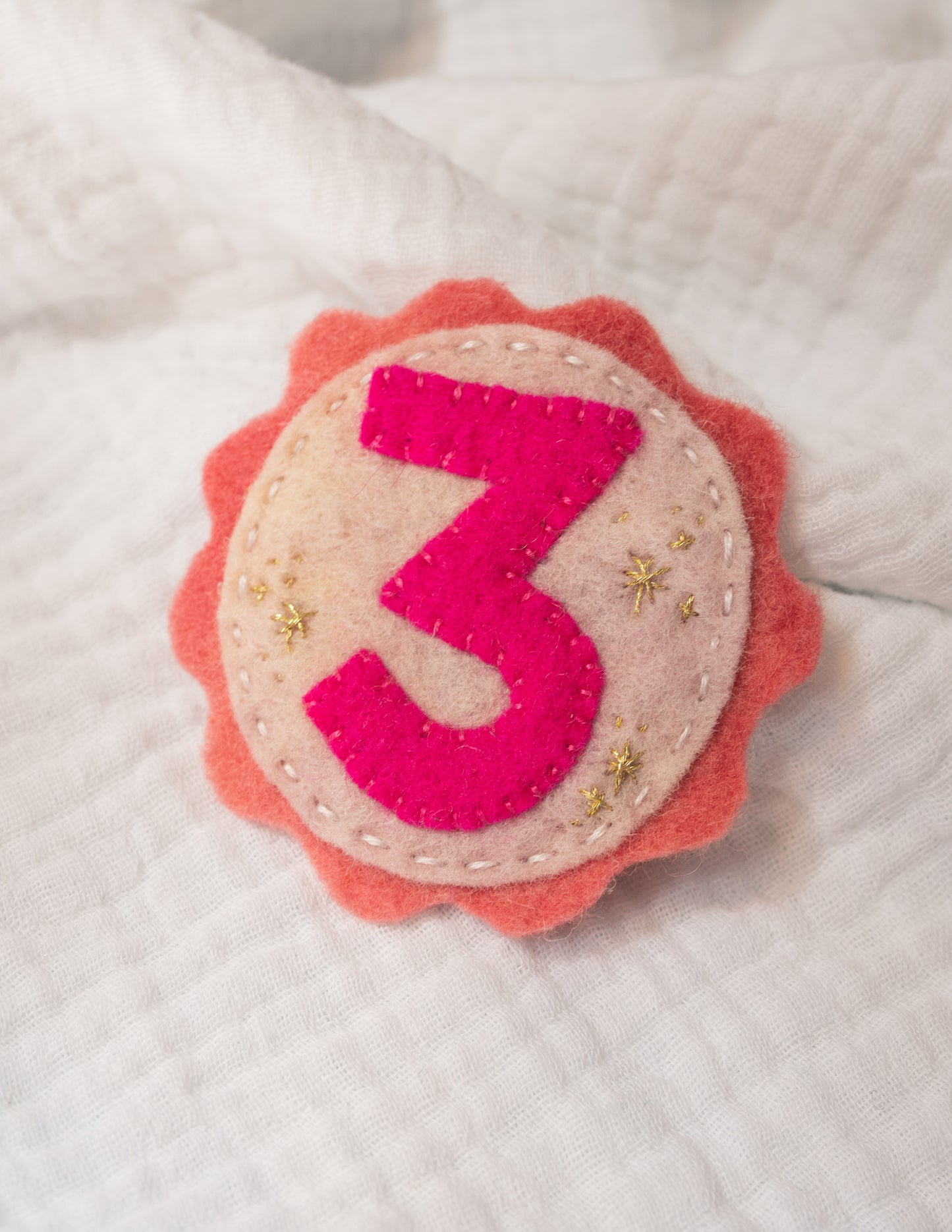 Sparkle Felt Birthday Badge