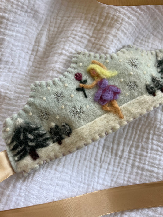 Custom Story Crown - July Birthday
