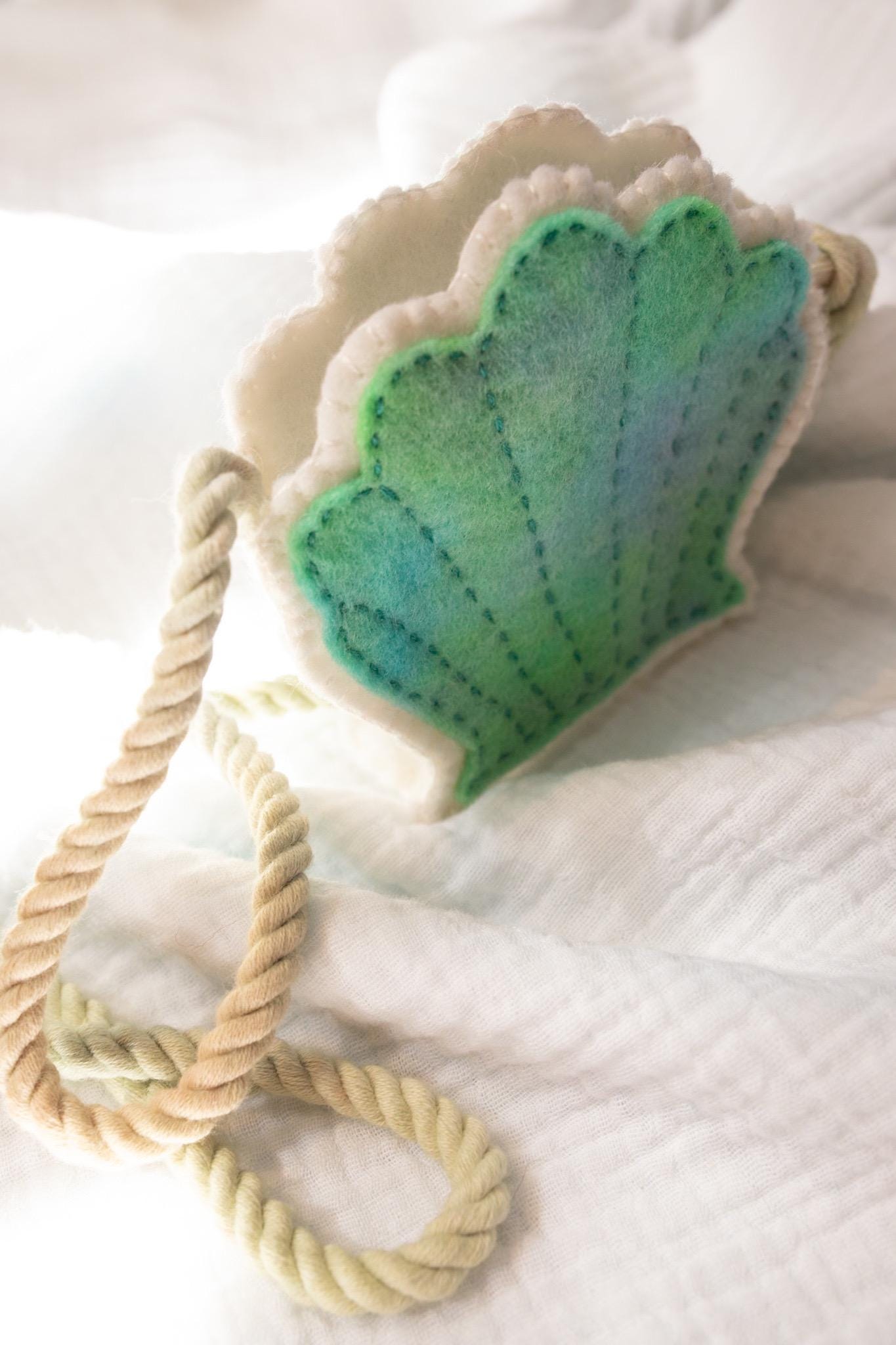 Seashell Beaded Bag - Blue